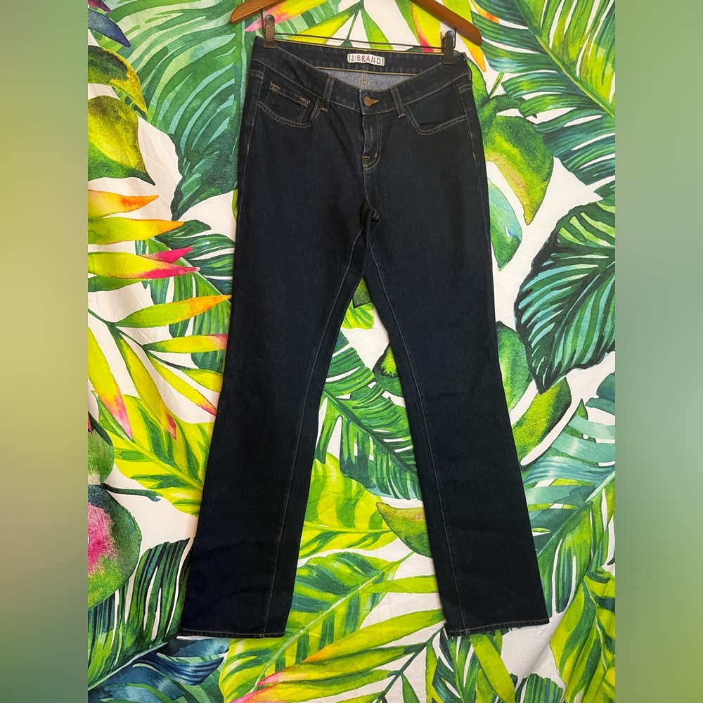 J Brand 28 Ink Starless Dark Wash Slim Boot Leg Preppy Fall Winter College Jeans